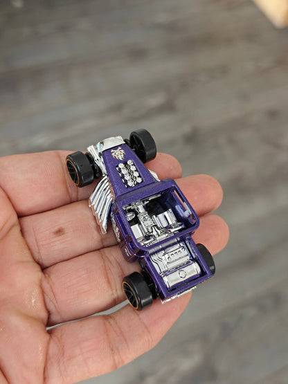 Silver Series Hot Wheels Bone Shaker (Uncarded - New) - Kinder Logs