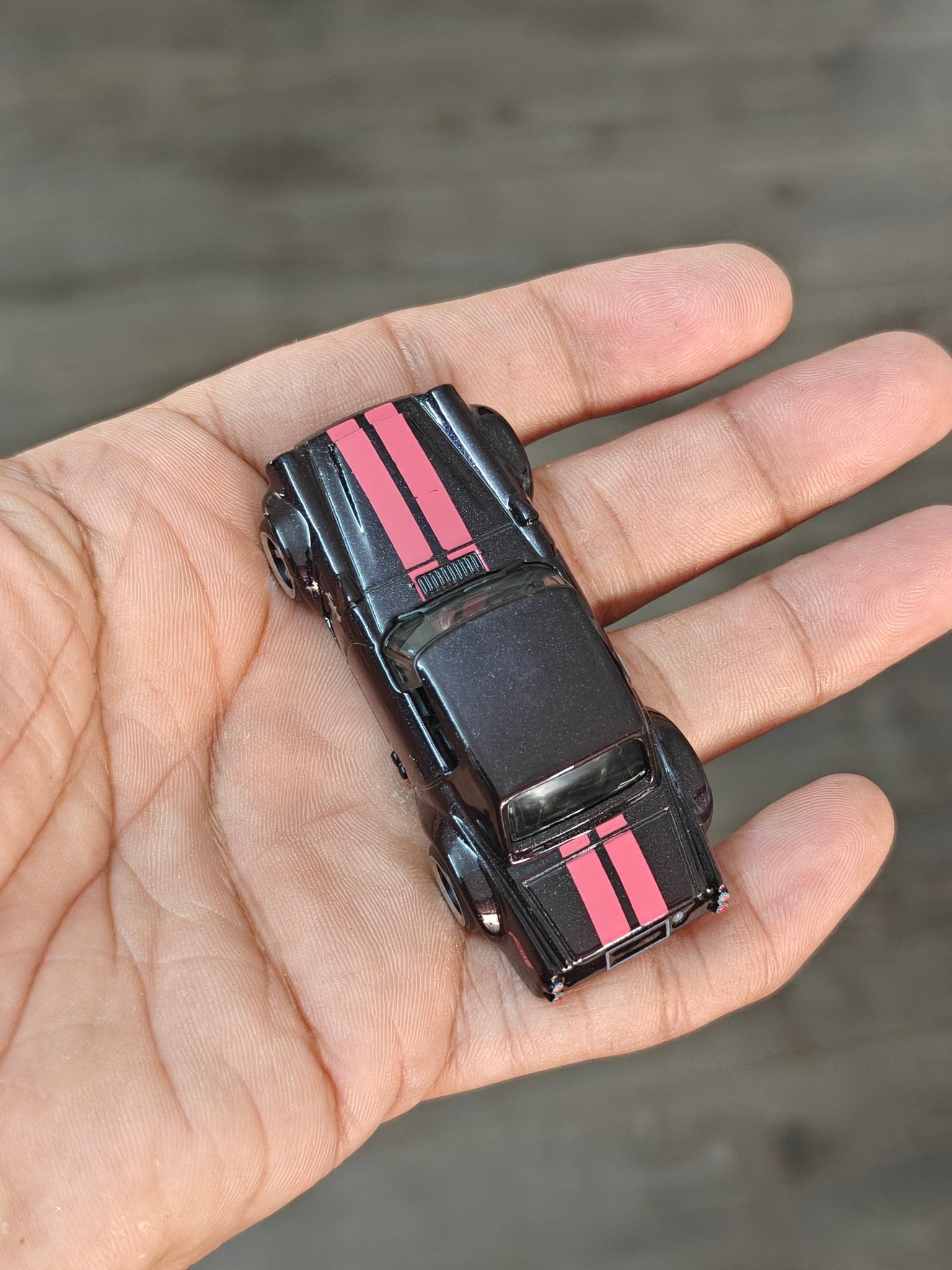 Silver Series Hot Wheels Datsun Fairlady 2000 - Black (Uncarded - New) - Kinder Logs