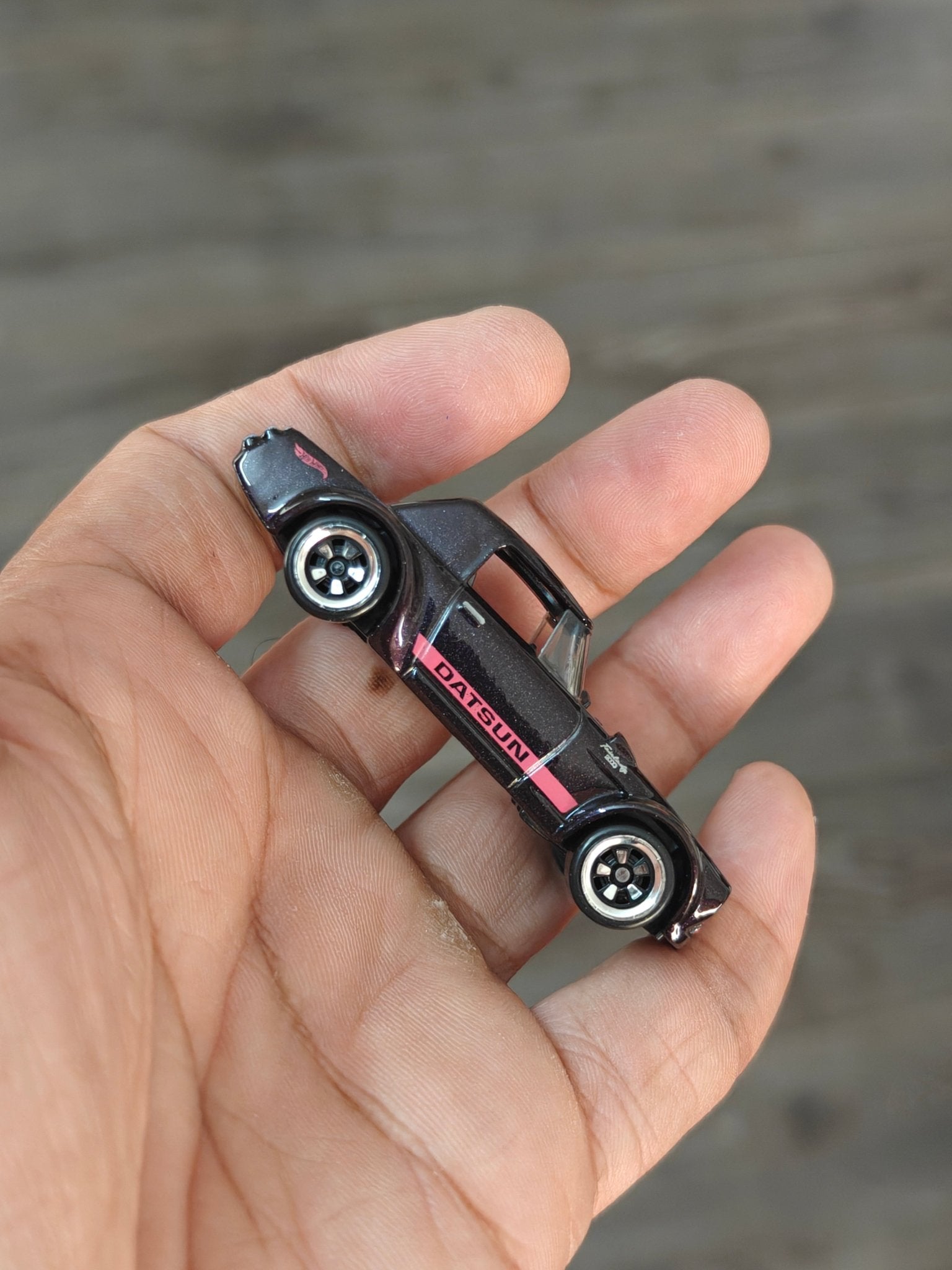 Silver Series Hot Wheels Datsun Fairlady 2000 - Black (Uncarded - New) - Kinder Logs