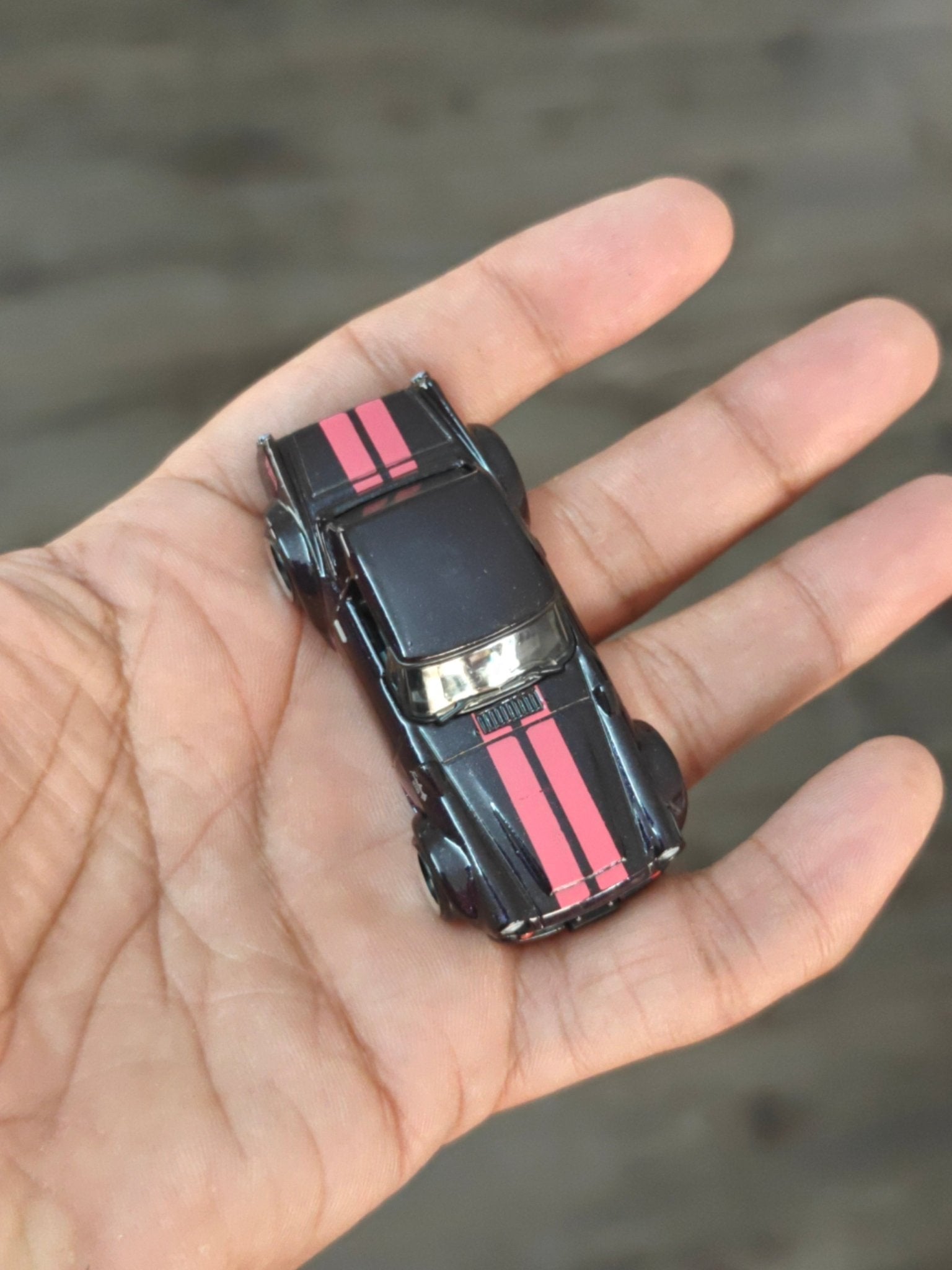Silver Series Hot Wheels Datsun Fairlady 2000 - Black (Uncarded - New) - Kinder Logs