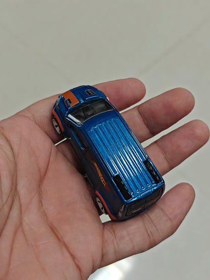 Silver Series Hot Wheels Ford Transit Connect (Uncarded - New) - Kinder Logs