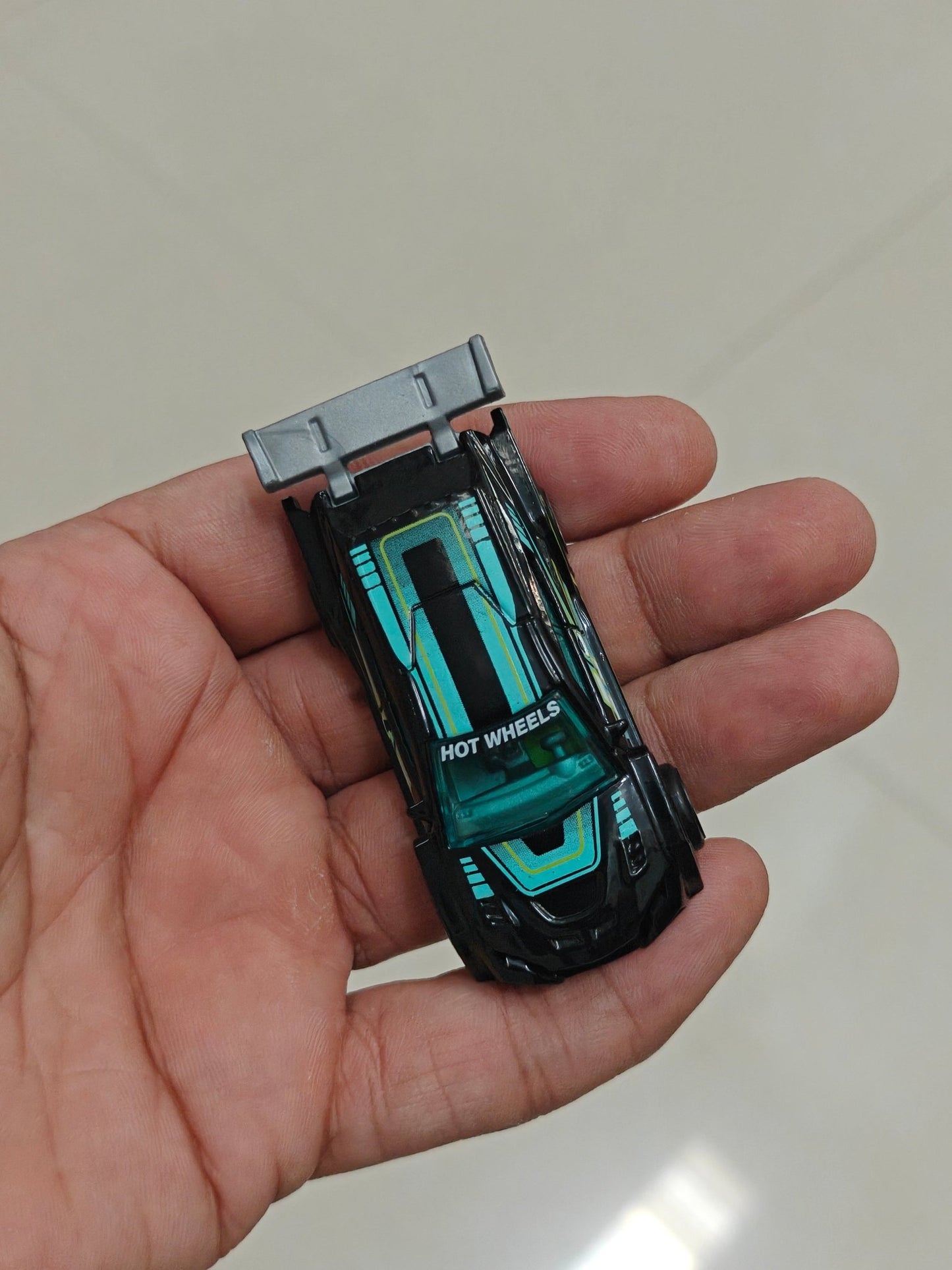 Silver Series Hot Wheels Loop Coupe - Black (Uncarded - New) - Kinder Logs