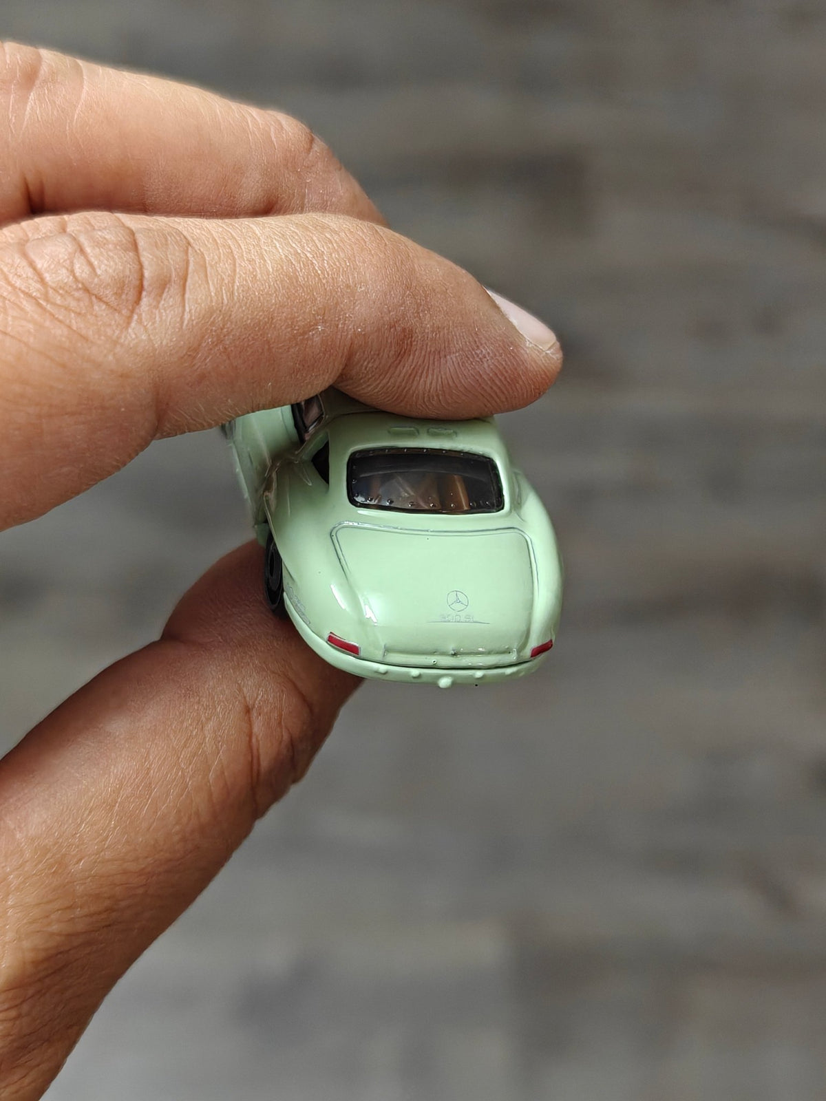 Silver Series Hot Wheels Mercedes-Benz 300 SL - Green (Uncarded - New) - Kinder Logs