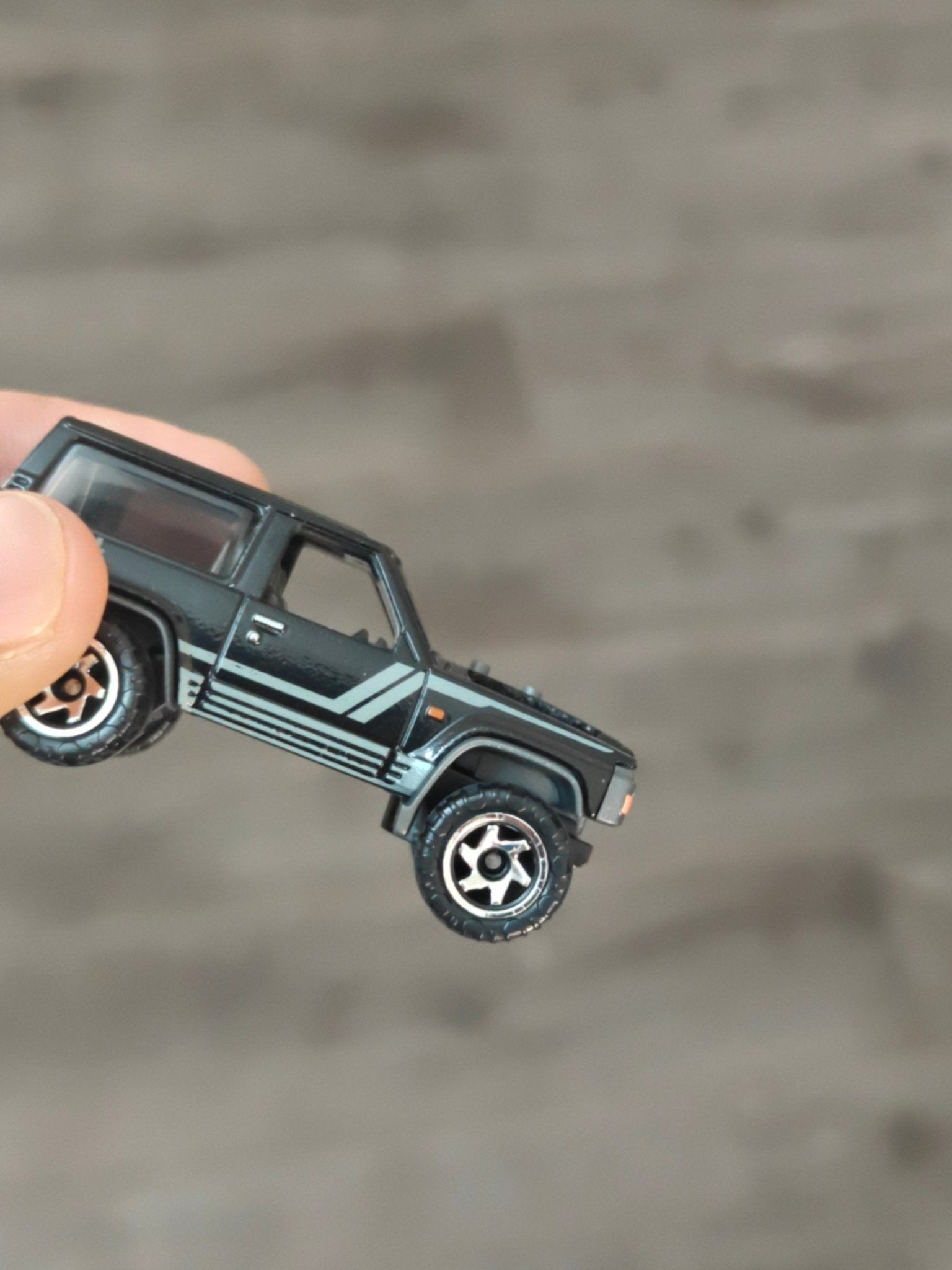 Silver Series Hot Wheels Nissan Patrol Custom - Black (Uncarded - New) - Kinder Logs