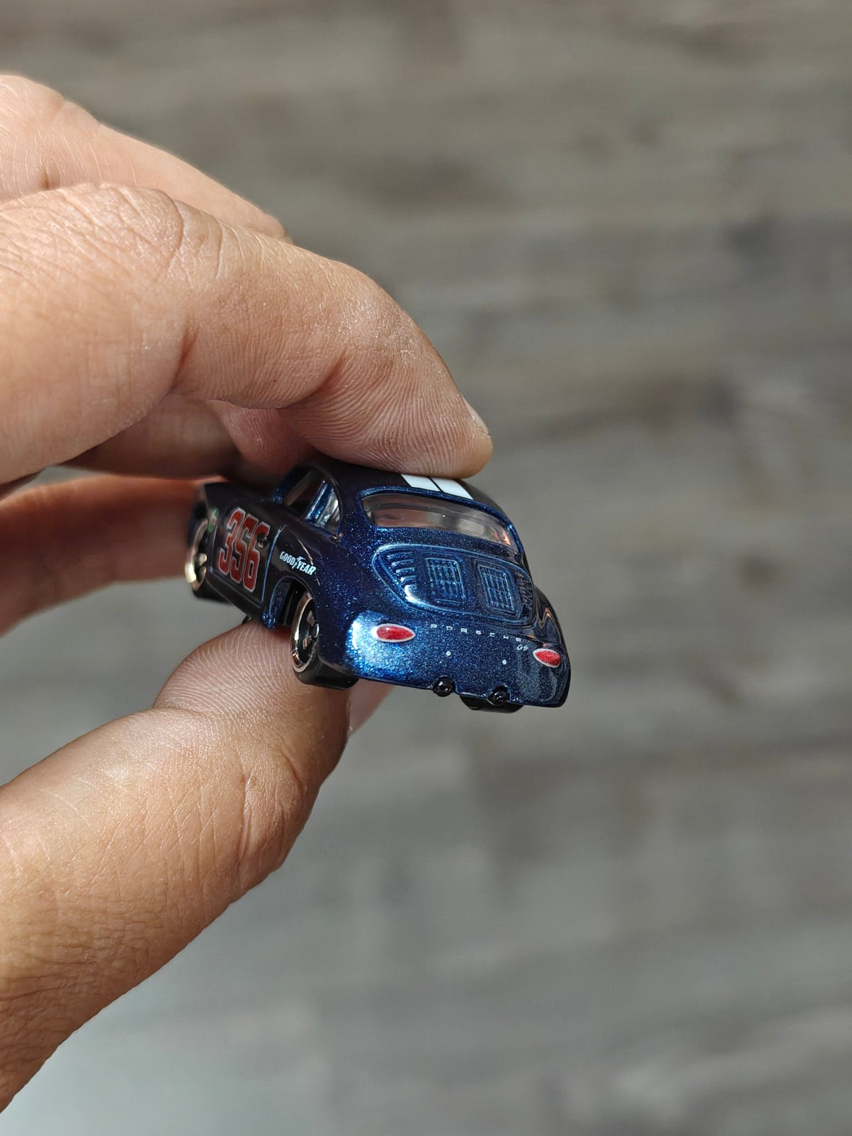 Silver Series Hot Wheels Porsche 356 Outlaw (Uncarded - New) - Kinder Logs