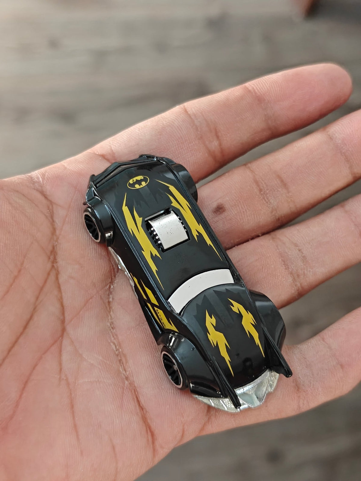 Silver Series Hot Wheels 'The Batman' Batmobile - Black (Uncarded - New) - Kinder Logs