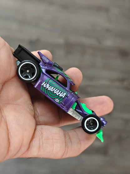 Silver Series Hot Wheels 'The Joker' Aristo Rat - Kinder Logs
