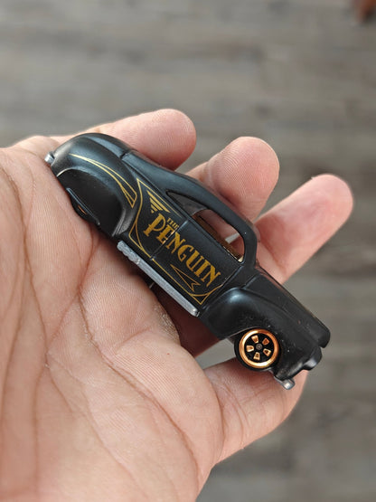 Silver Series Hot Wheels 'The Penguin' Tail Dragger - Kinder Logs