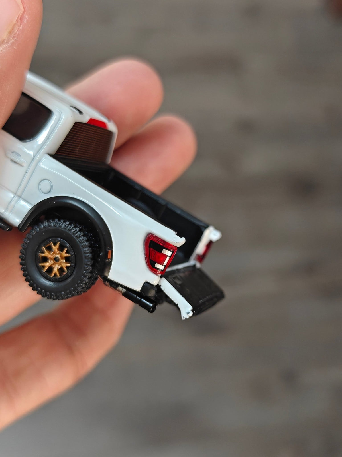 Smallcar Ford F-150 Raptor (Open Box) - Kinder Logs