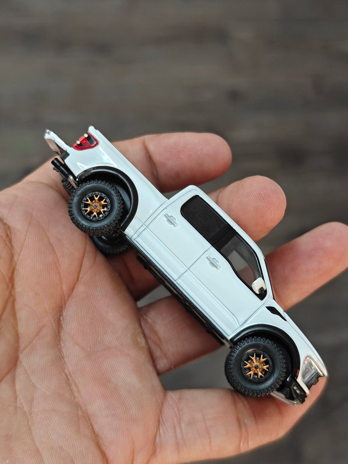 Smallcar Ford F-150 Raptor (Open Box) - Kinder Logs