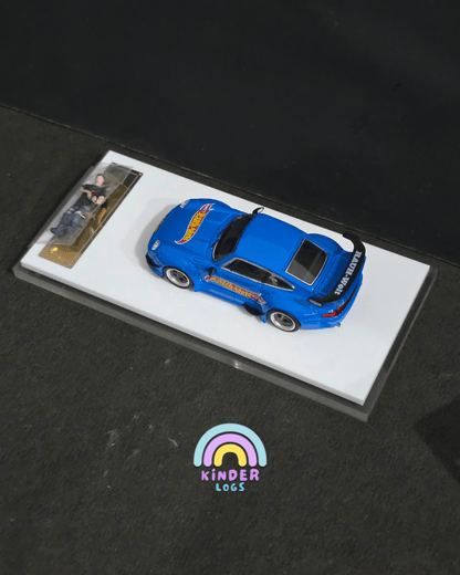 Star Model Porsche 993 RWB GT Wing With Figure - Kinder Logs