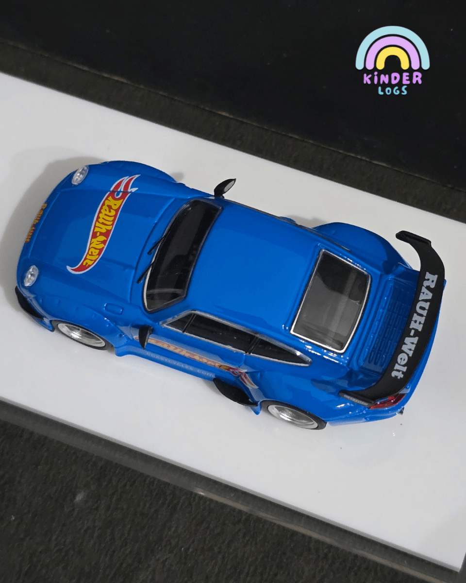 Star Model Porsche 993 RWB GT Wing With Figure - Kinder Logs