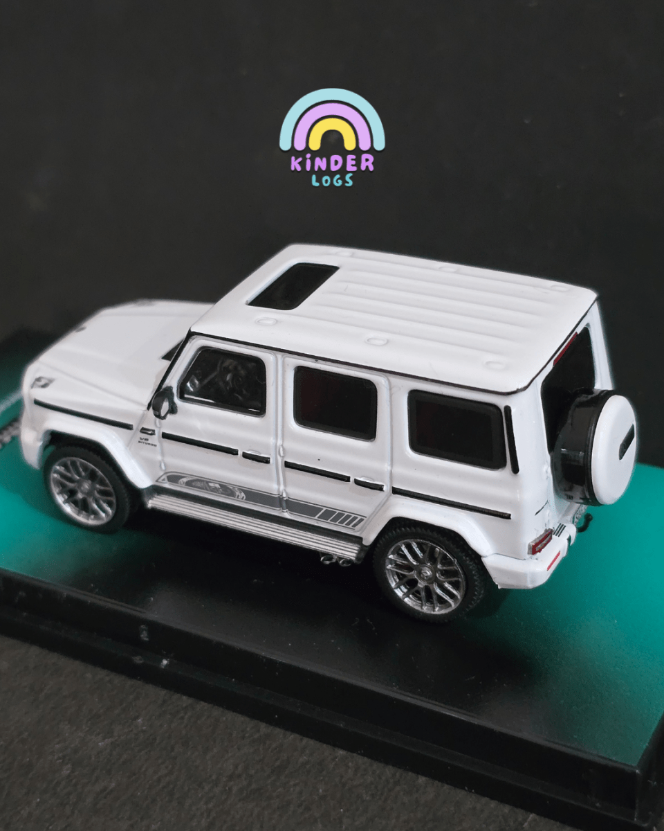 Tarmac Works Mercedes - AMG G63 Edition 55 (Open Box) - Kinder Logs
