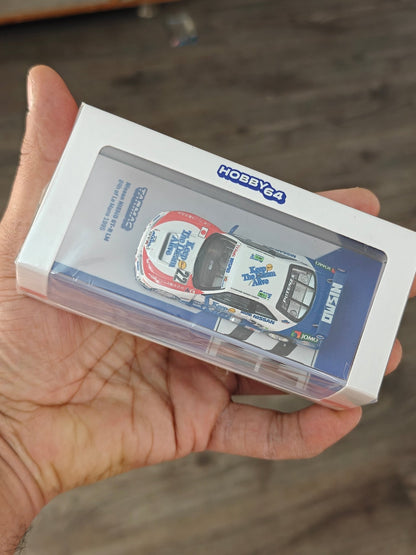 Tarmac Works Nissan NISMO GT - R LM - 24h of Le Mans 1995 (Sealed Box) - Kinder Logs