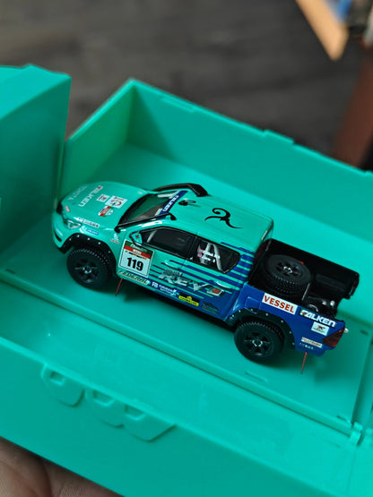 Tarmac Works Toyota Hilux AXCR 2017 with Truck (Open Box) - Kinder Logs