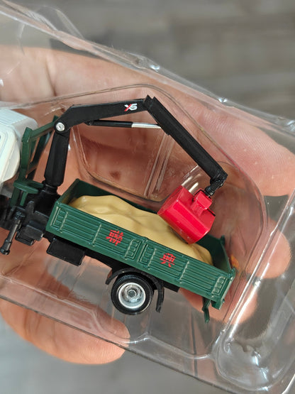 Tiny City Isuzu N Series Grab Lorry Truck (Open Box) - Kinder Logs