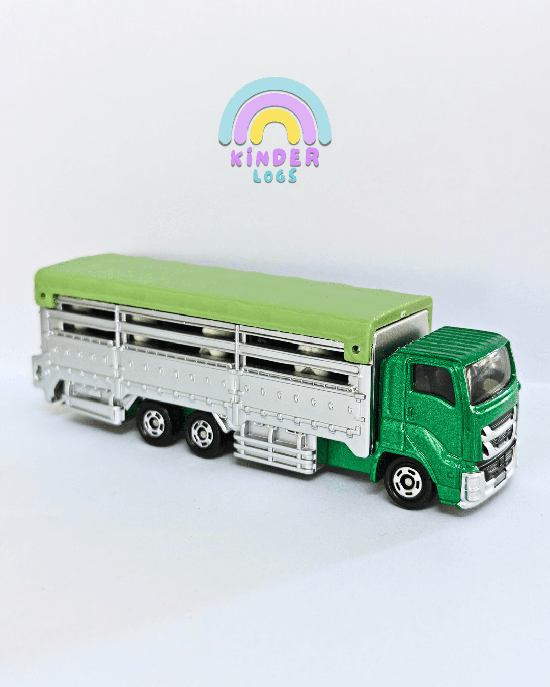 Tomica Cow Truck With 8 Cows (Pre - Owned) - Kinder Logs