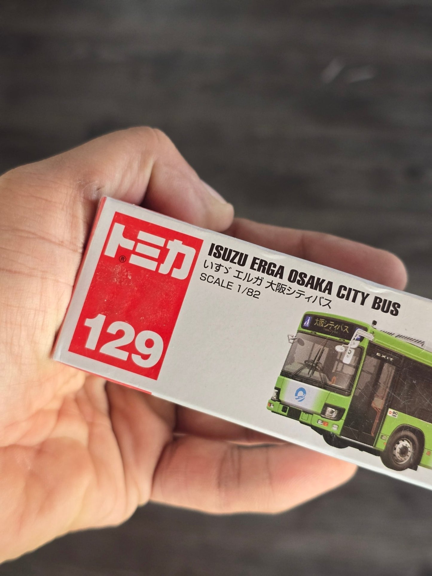 Tomica Isuzu Elga Osaka City Bus (Tomica 129) - Kinder Logs