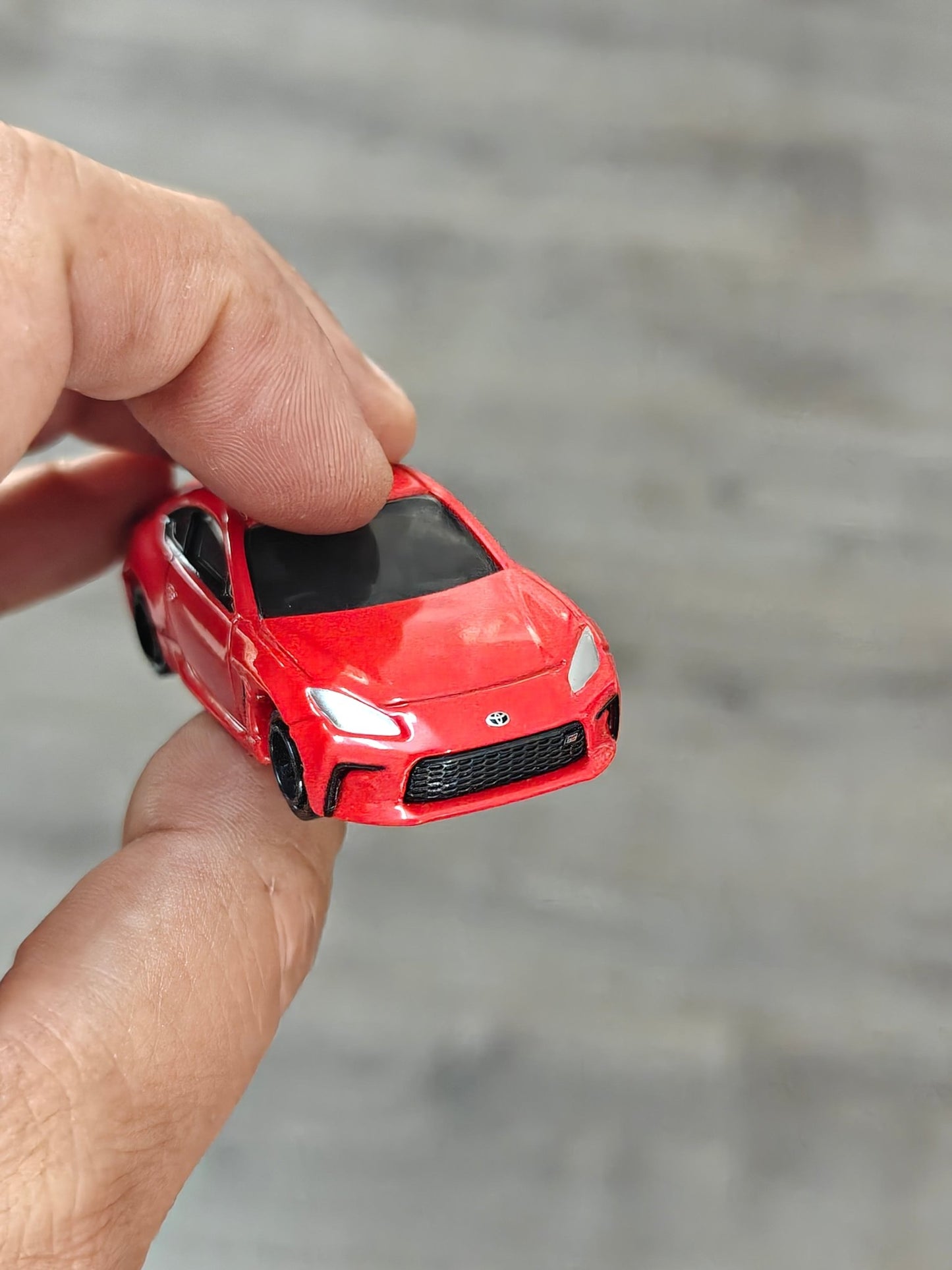 Tomica Toyota GR 86 - Red (Open Box) - Kinder Logs