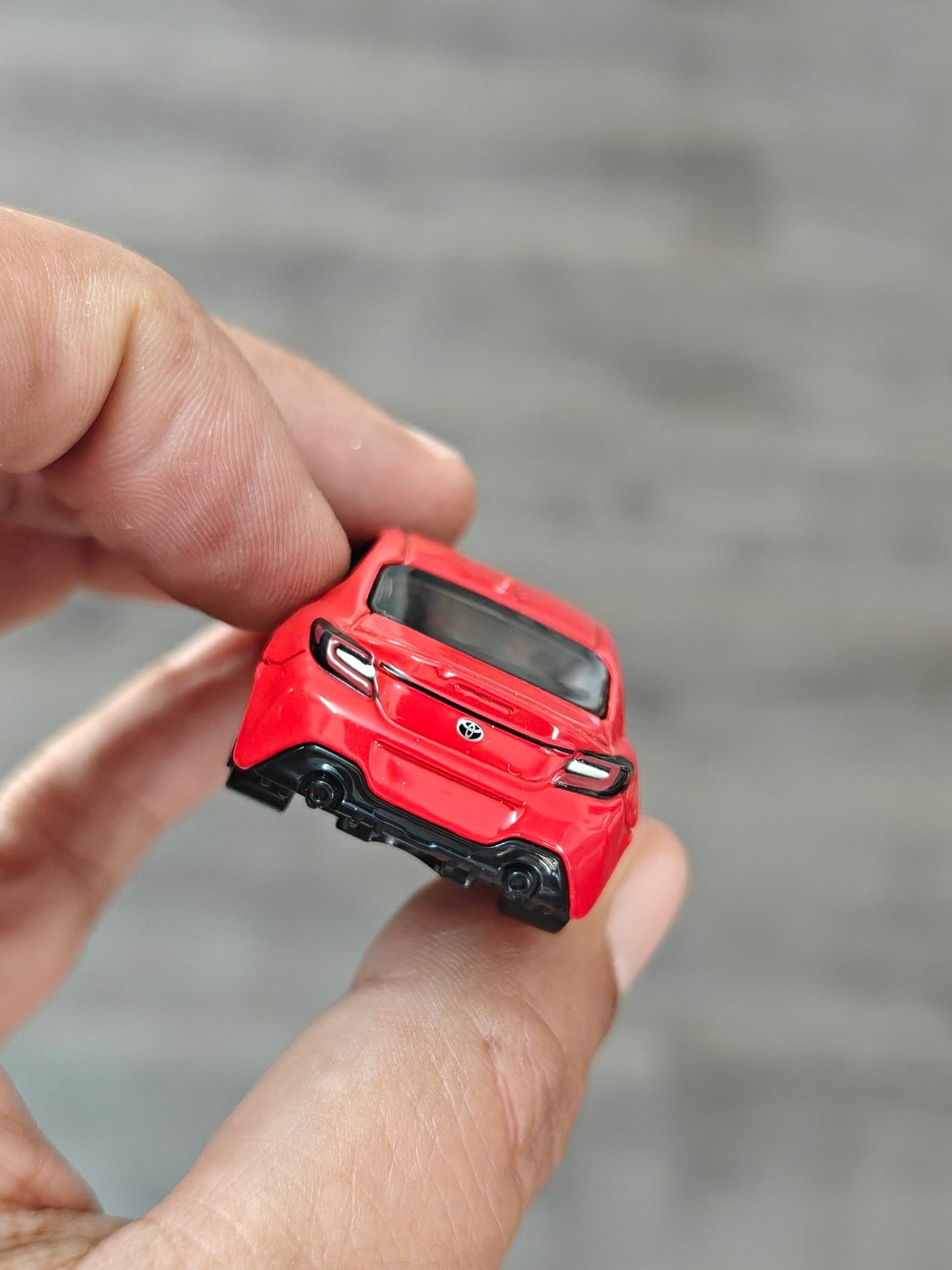 Tomica Toyota GR 86 - Red (Open Box) - Kinder Logs
