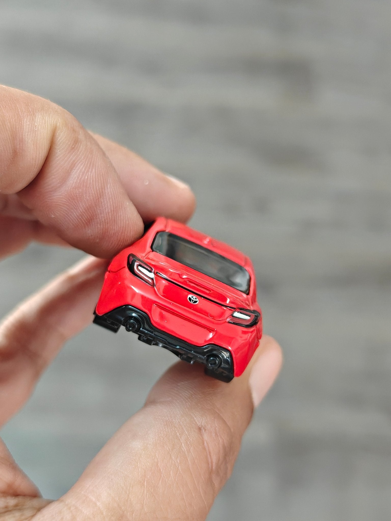 Tomica Toyota GR 86 - Red (Open Box) - Kinder Logs