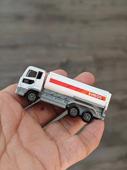 Tomica UD Trucks Quon Eneos Tank Lorry (Tomica 90 - Open Box) - Kinder Logs