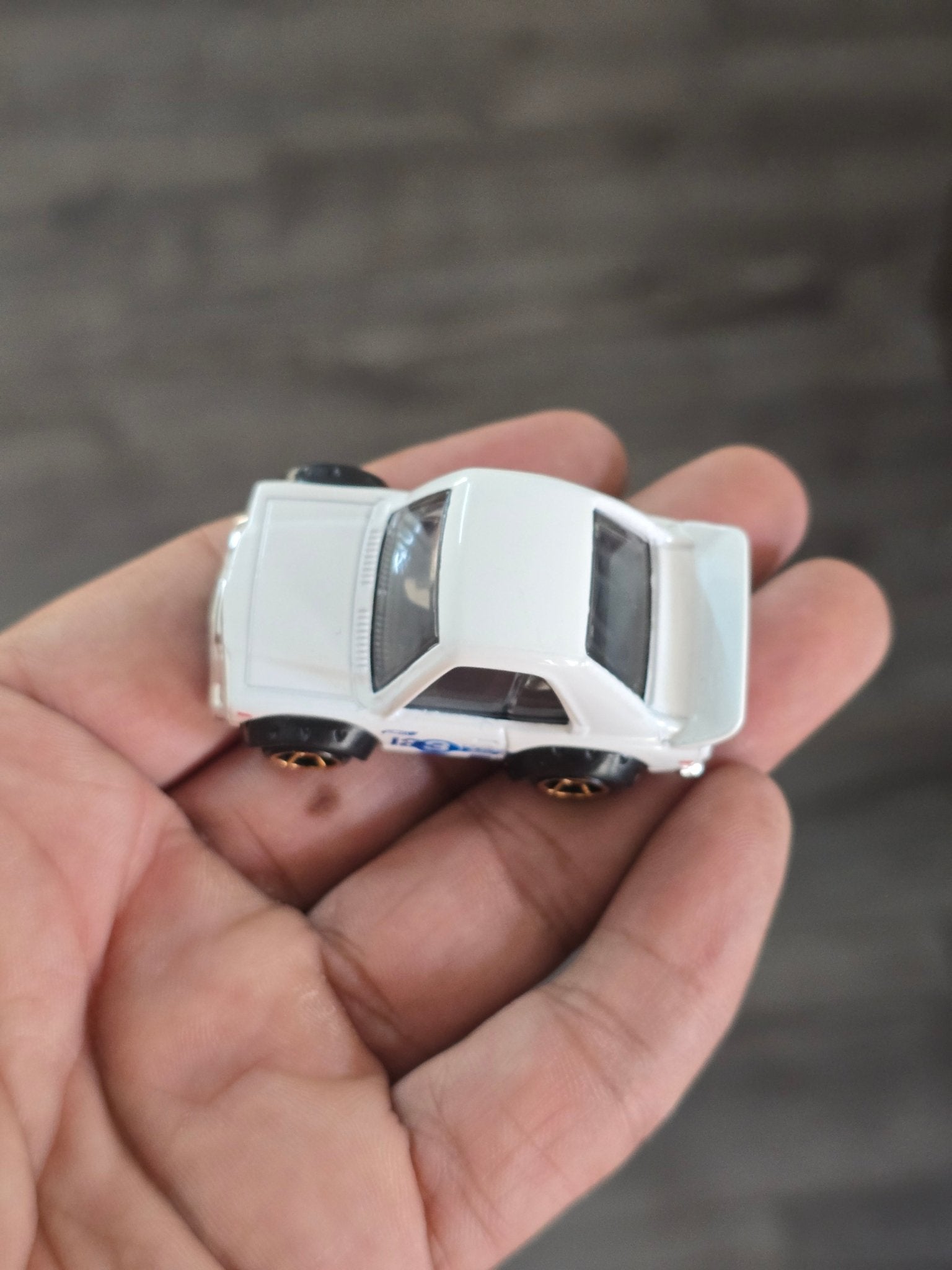 Tooned Hot Wheels Mazda RX - 3 - White (Uncarded - New) - Kinder Logs