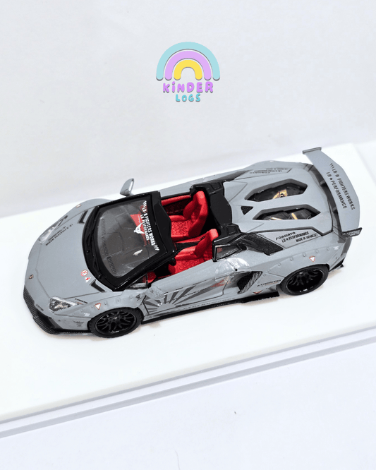 TPC Lamborghini Aventador LP700 - 4 LBWK LP720 (Rare) - Kinder Logs