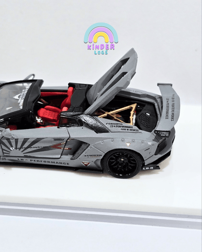 TPC Lamborghini Aventador LP700 - 4 LBWK LP720 (Rare) - Kinder Logs