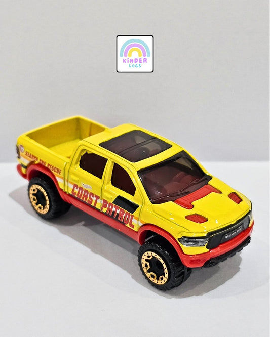 Treasure Hunt Hot Wheels 2020 RAM 1500 Rebel (Uncarded) - Kinder Logs