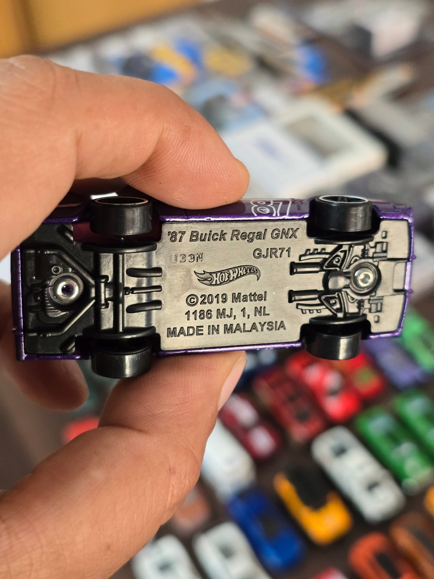 Treasure Hunt Hot Wheels Buick Regal GNX - Purple (Uncarded - New) - Kinder Logs