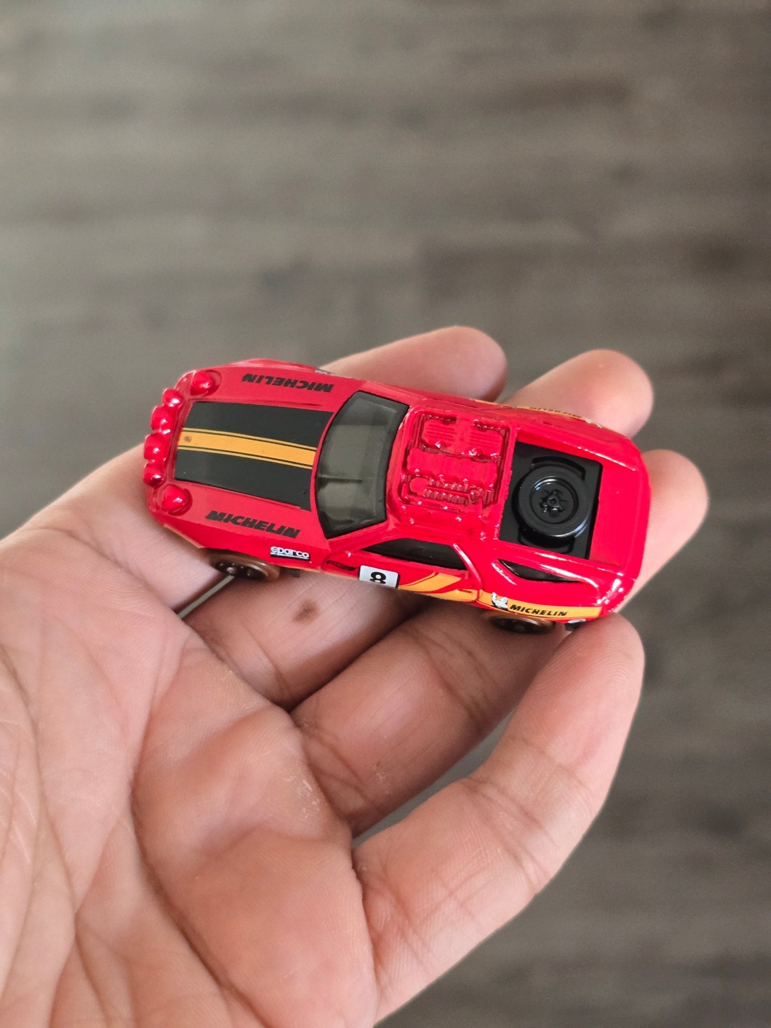 Treasure Hunt Hot Wheels Porsche 928S Safari (Uncarded - New) - Kinder Logs