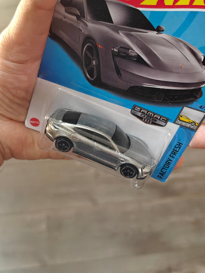 ZAMAC Hot Wheels Porsche Taycan Turbo S (Imported) - Kinder Logs